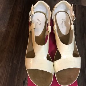 Aerosoles A2 Sandals
